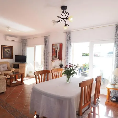 Вилла Paradise - Buganvilla *